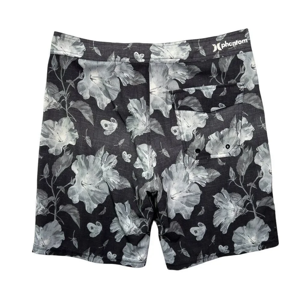 Hurley Men's Size 32 Phantom Black &‎ Gray Floral Print Boardshorts